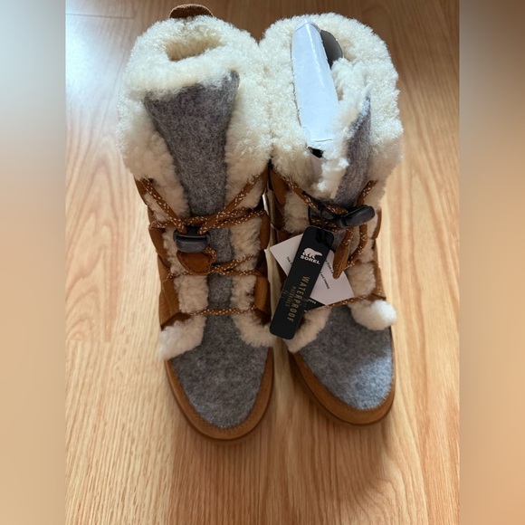 NEW Sorel Joan Of Arctic Cozy Wedge SIZE 6 - Picture 3 of 5